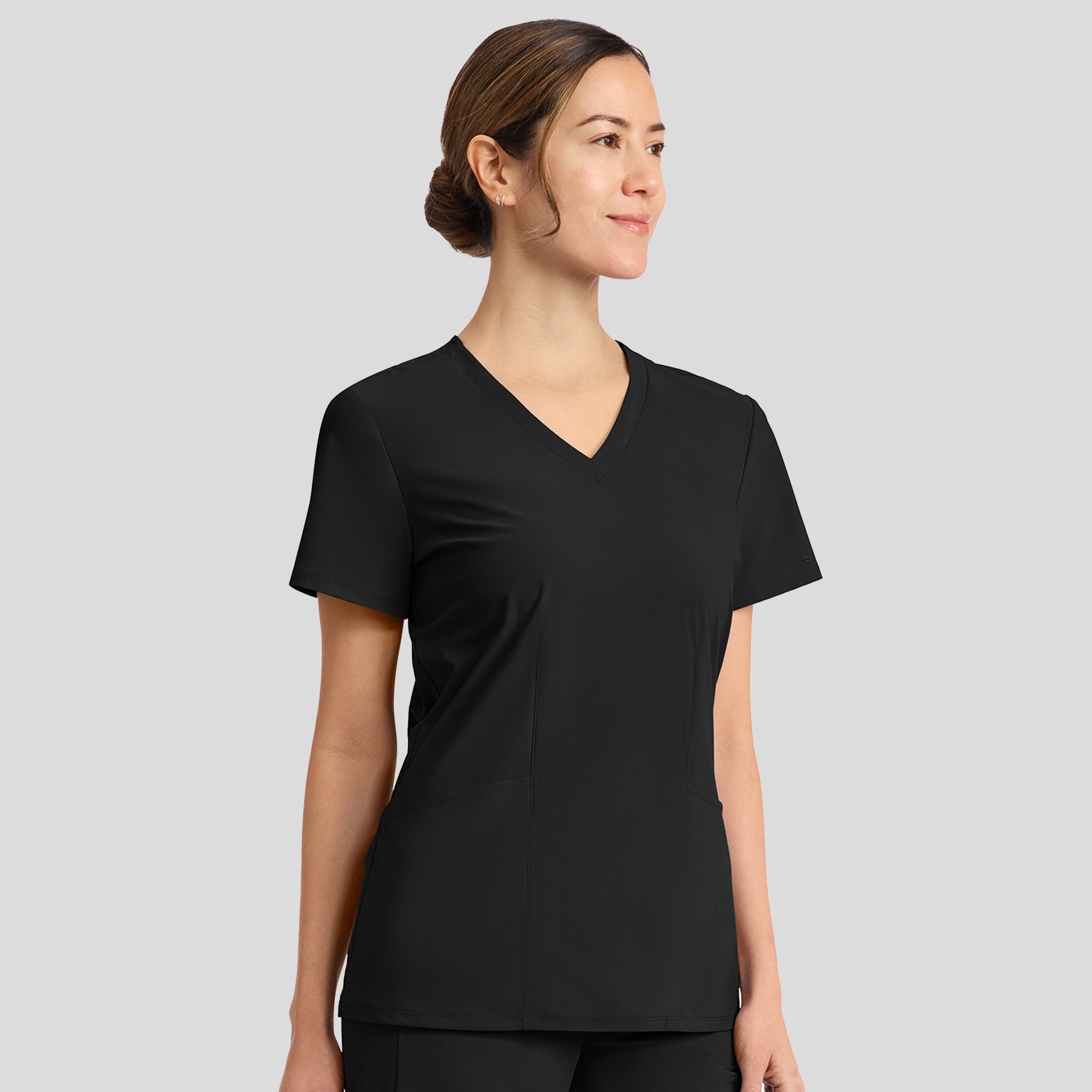 Infinity Pursuit V-Neck Top | Black