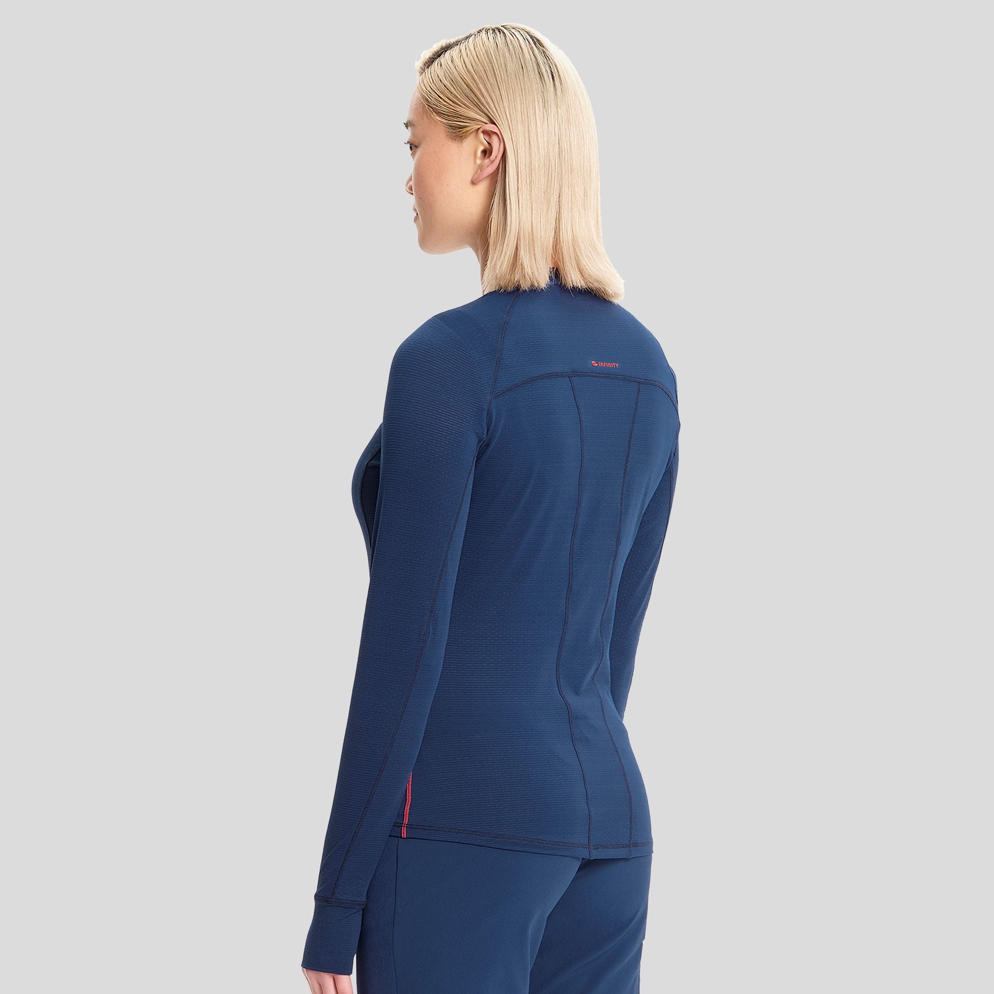 IN_INFINITY_GNR8_PERFORMANCEUNDERSCRUB_640_NAVY_LEFT