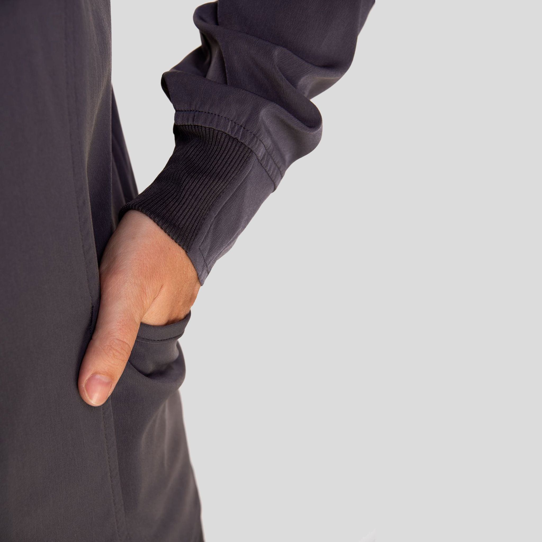 IRG_Elevate_181502_pewter_detail3